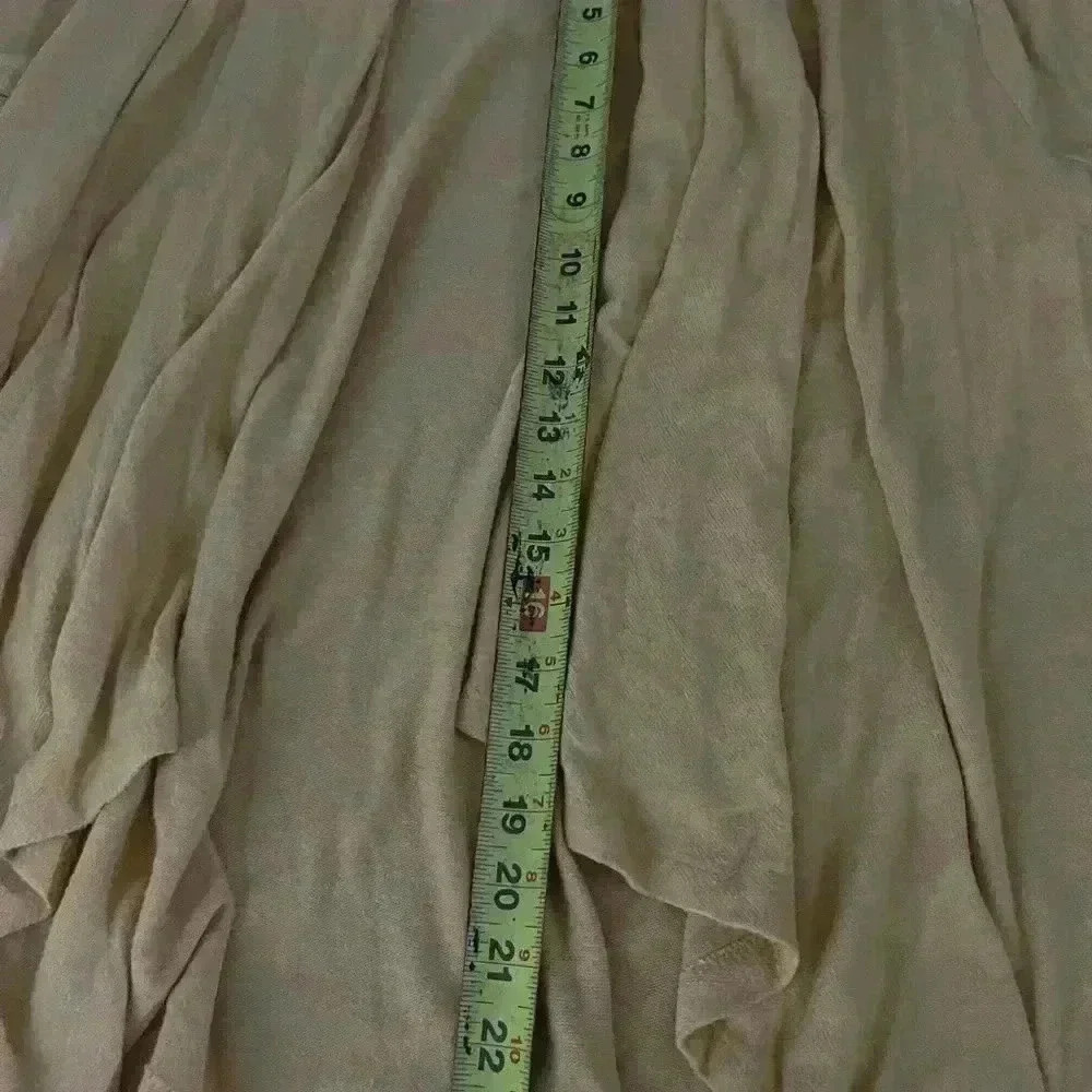Cardigan - Picture 2 of 6